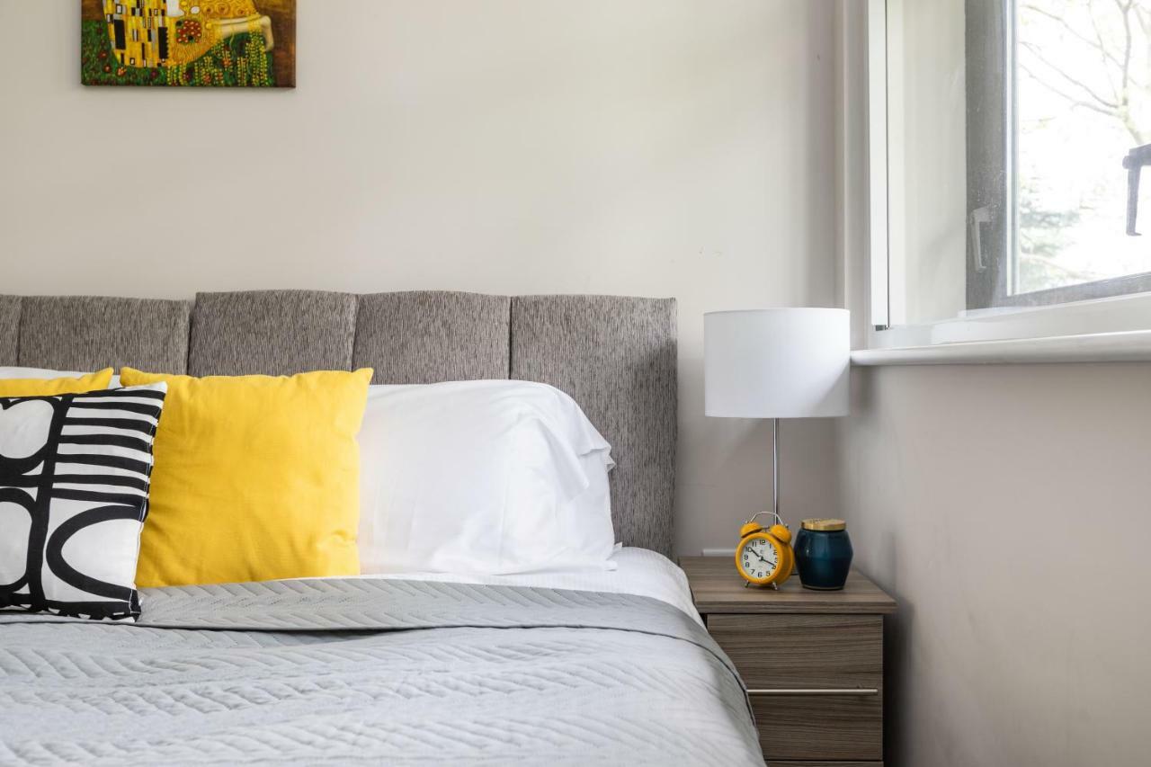 Homely - Watford Premier Apartments Dış mekan fotoğraf