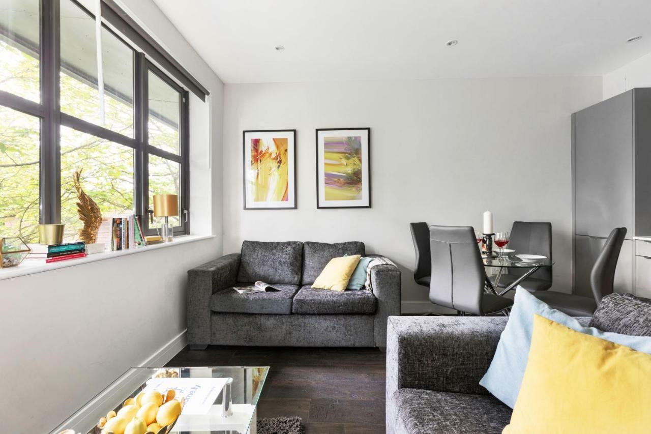 Homely - Watford Premier Apartments Dış mekan fotoğraf