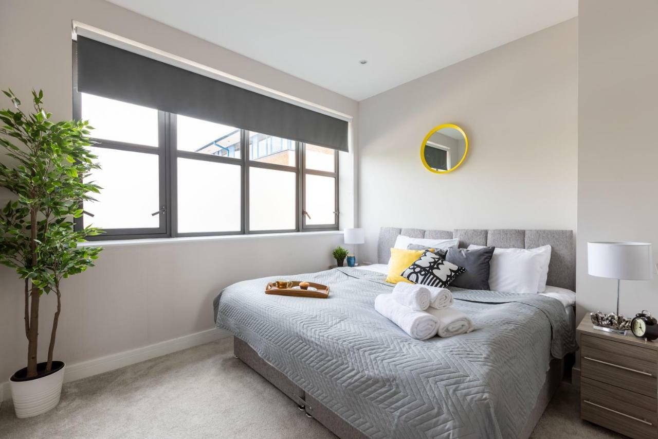 Homely - Watford Premier Apartments Dış mekan fotoğraf